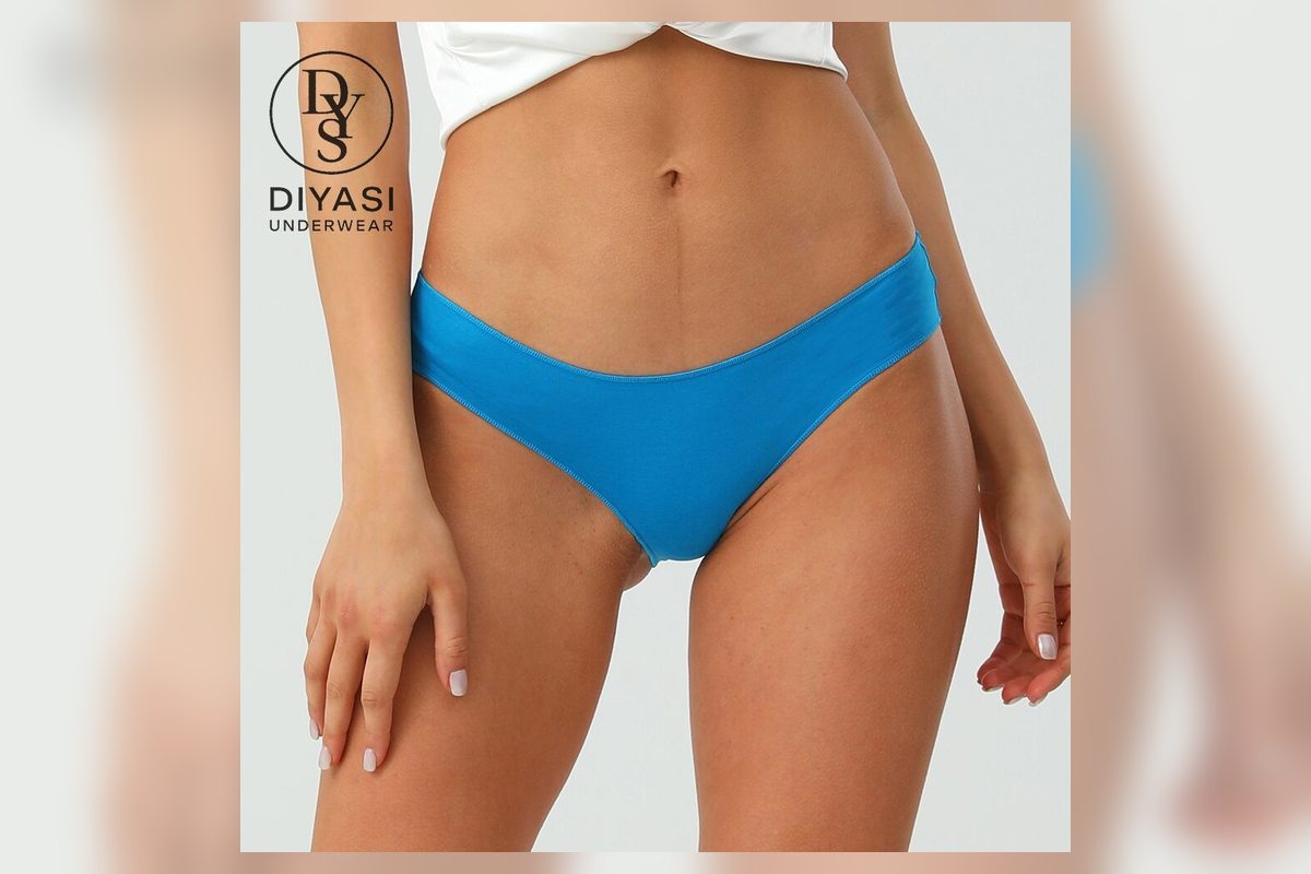 women's underwear sample for seamless and comfort review.